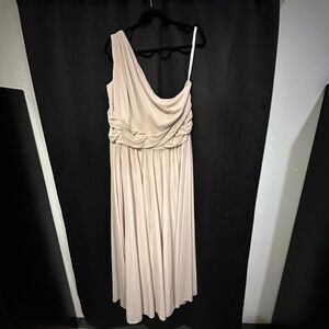 David's Bridal Soft Cream Gown